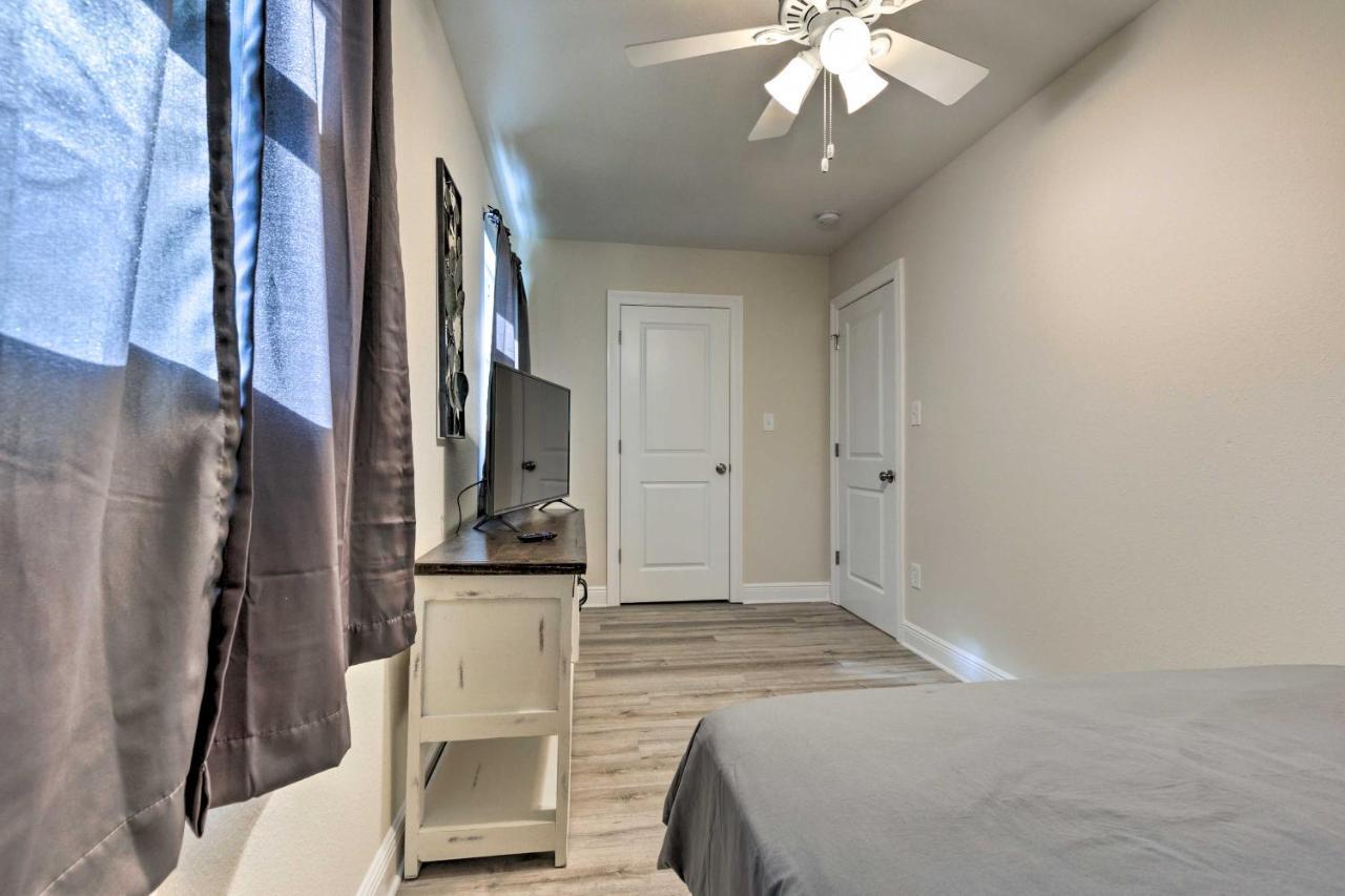 Spacious Gulfport Home With Yard 1 Mi To Beach Esterno foto
