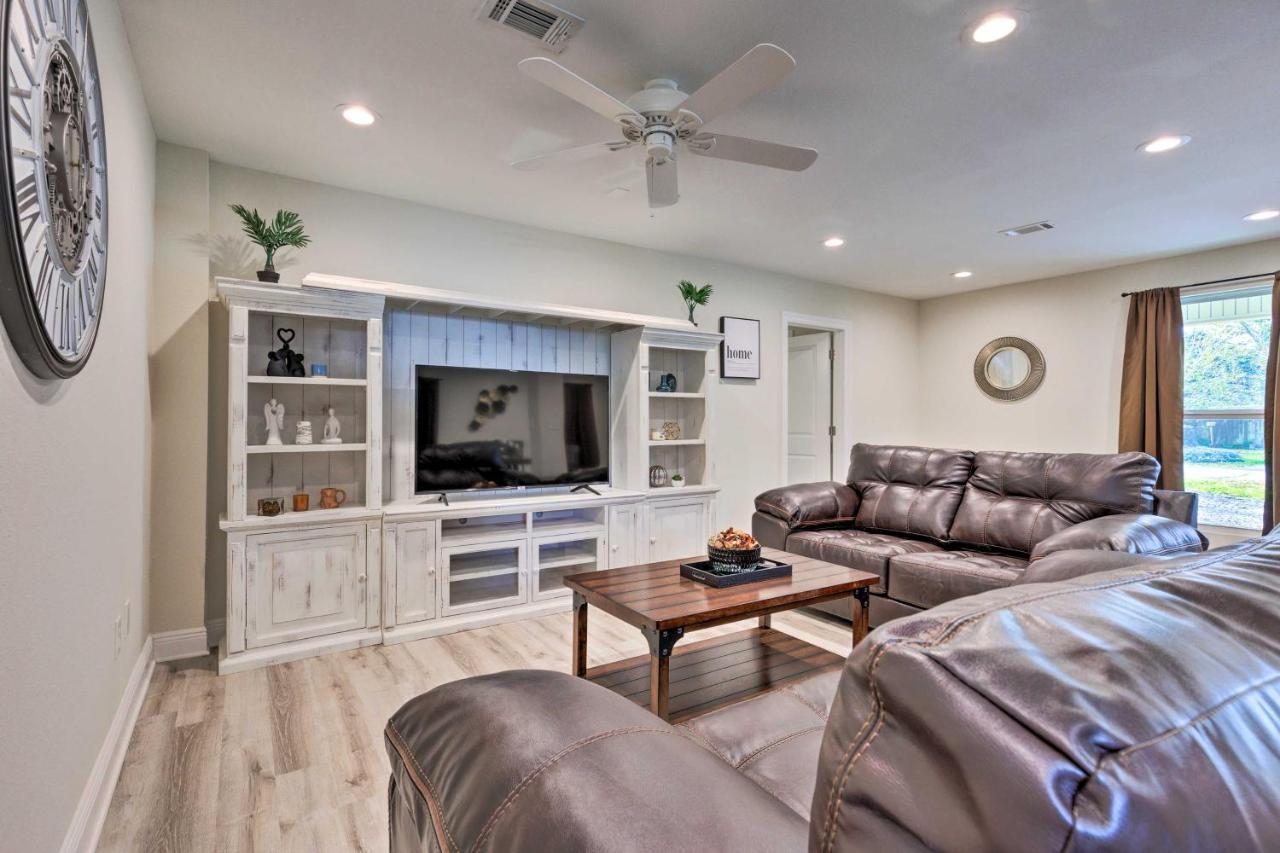 Spacious Gulfport Home With Yard 1 Mi To Beach Esterno foto