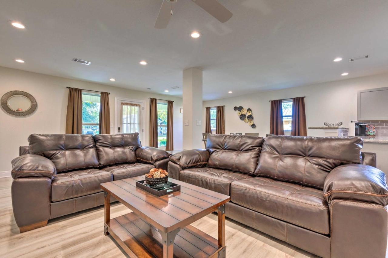 Spacious Gulfport Home With Yard 1 Mi To Beach Esterno foto